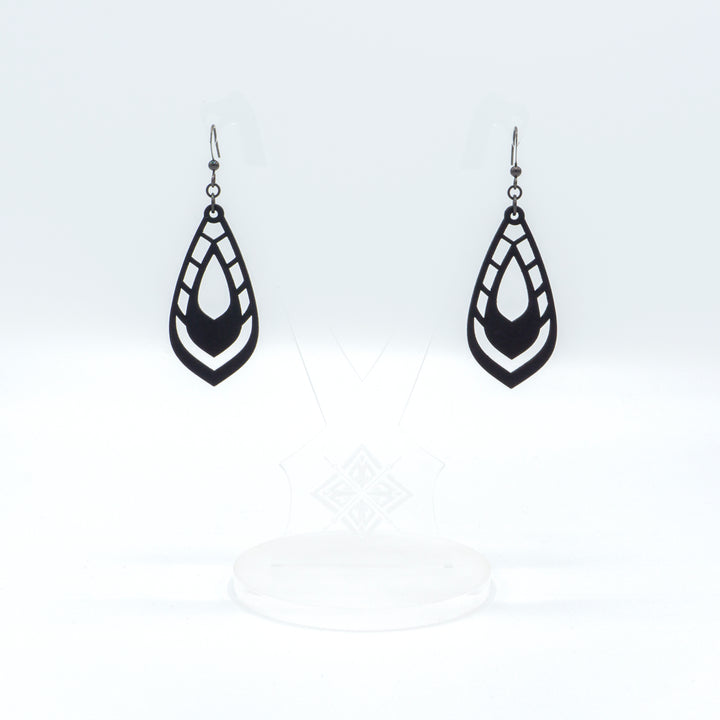 Gem Point 04 [M] // Leather Earrings - Black - LIGHT RAZOR DESIGN STUDIO