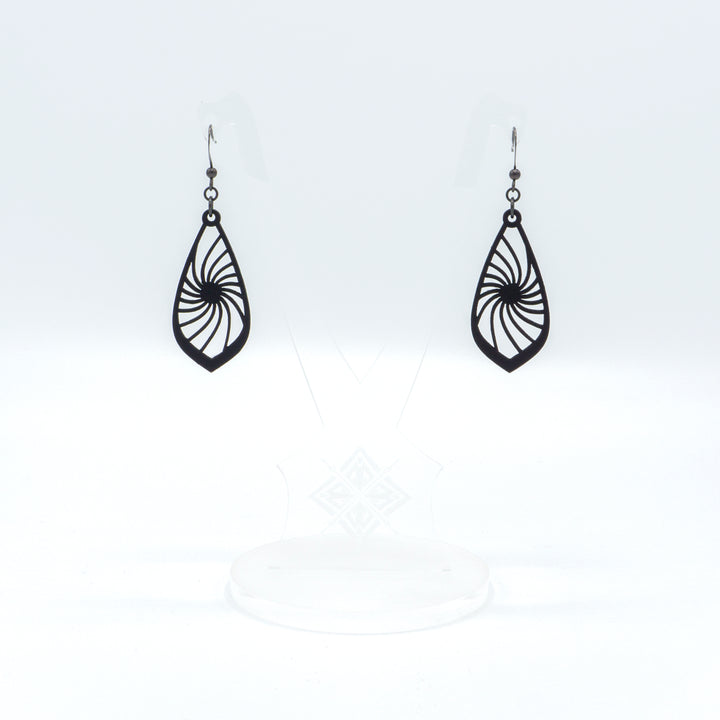 Gem Point 03 [S] // Leather Earrings - Black - LIGHT RAZOR DESIGN STUDIO