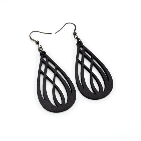 Drop 07 [S] // Leather Earrings - Black - LIGHT RAZOR DESIGN STUDIO