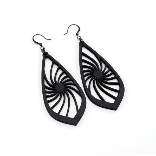 Gem Point 03 [L] // Leather Earrings - Black - LIGHT RAZOR DESIGN STUDIO