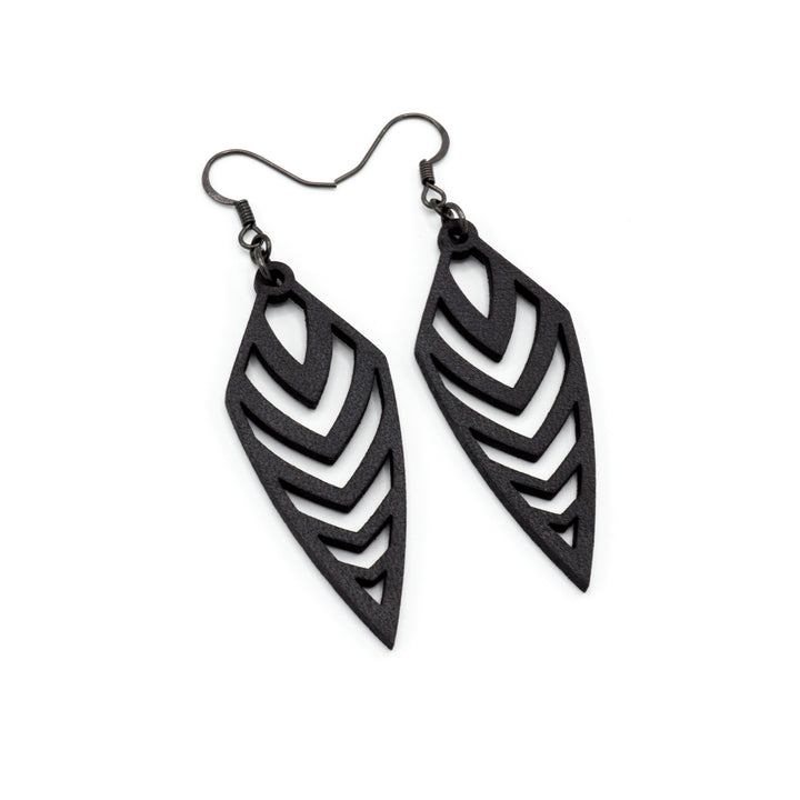 Arrowhead 03 [S] // Leather Earrings - Black - LIGHT RAZOR DESIGN STUDIO