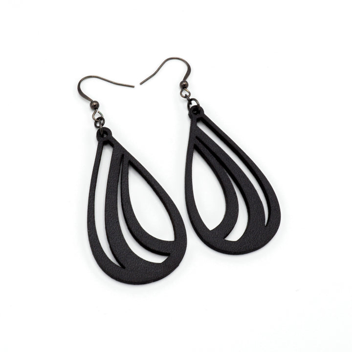 Drop 01 [S] // Leather Earrings - Black - LIGHT RAZOR DESIGN STUDIO