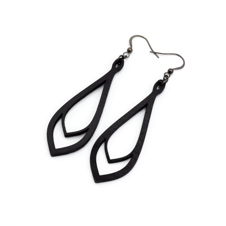 Saturā Variant 01 // Leather Earrings - Black - LIGHT RAZOR DESIGN STUDIO