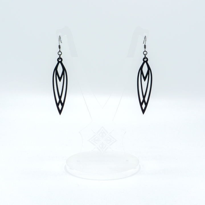 Totem 04 [S] // Leather Earrings - Black - LIGHT RAZOR DESIGN STUDIO