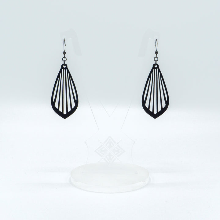 Gem Point 02 [M] // Leather Earrings - Black - LIGHT RAZOR DESIGN STUDIO