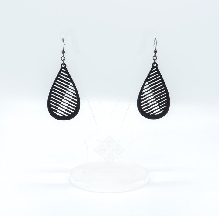 Drop 06 [S] // Leather Earrings - Black - LIGHT RAZOR DESIGN STUDIO