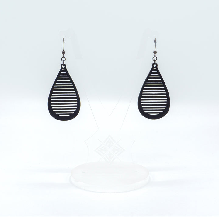 Drop 04 [S] // Leather Earrings - Black - LIGHT RAZOR DESIGN STUDIO