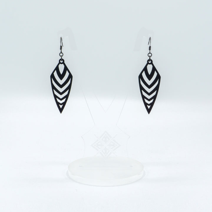 Arrowhead 03 [S] // Leather Earrings - Black - LIGHT RAZOR DESIGN STUDIO