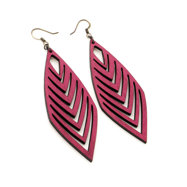 Terrabyte 18 // Leather Earrings - Fuchsia