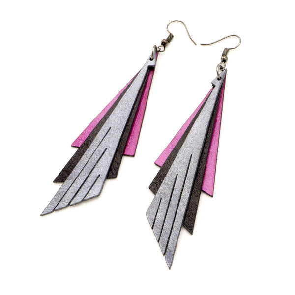 Aktivei Leather Earrings // Fuchsia Pearl, Black, Silver
