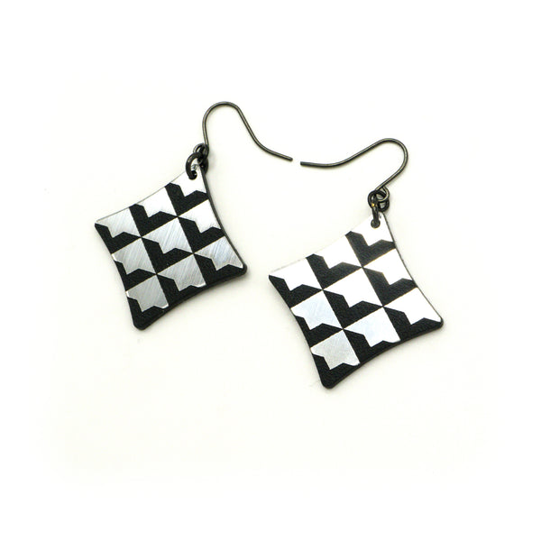 Concave Diamond [1] // Acrylic Earrings - Brushed Silver, Black