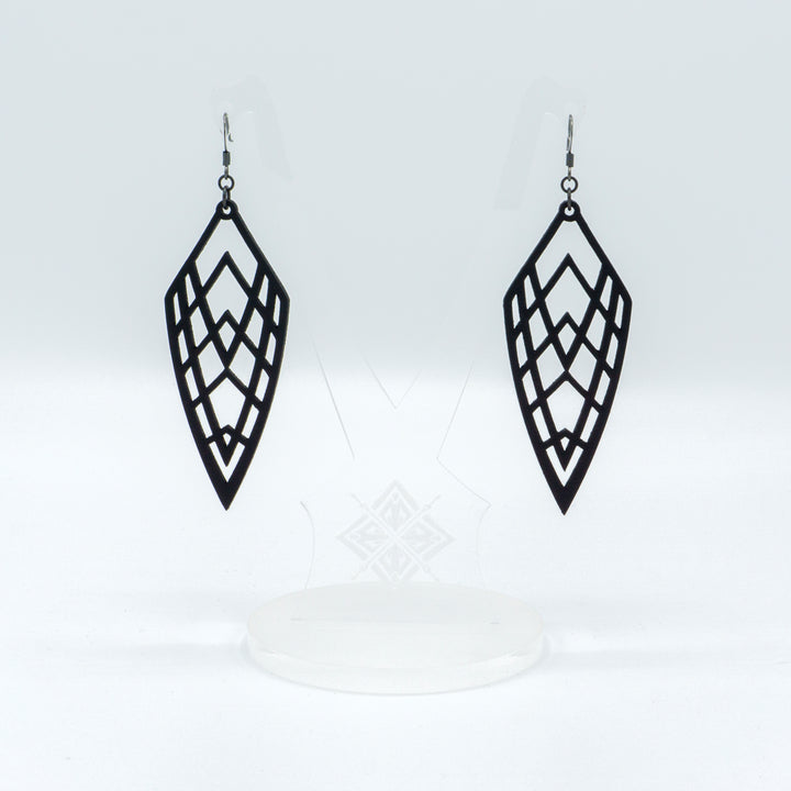 Arrowhead 01 [L] // Leather Earrings - Black - LIGHT RAZOR DESIGN STUDIO