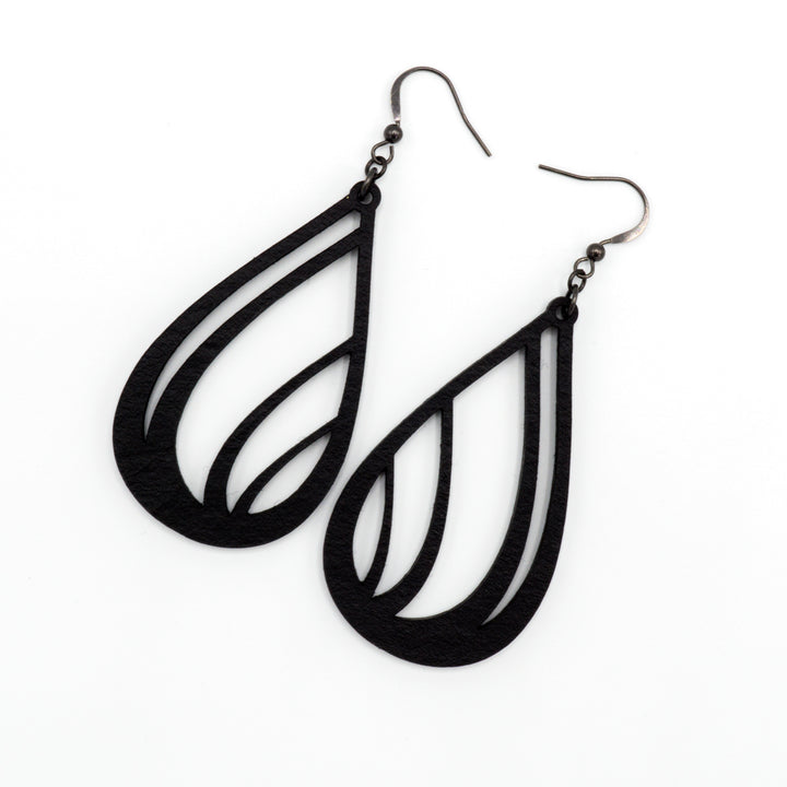 Drop 03 [L] // Leather Earrings - Black - LIGHT RAZOR DESIGN STUDIO