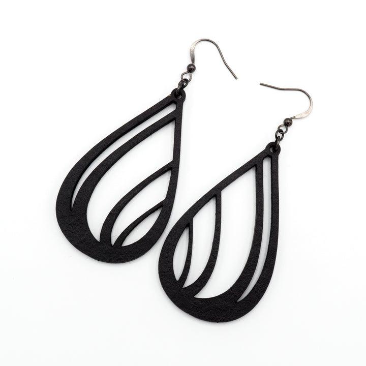 Drop 03 [L] // Leather Earrings - Black - LIGHT RAZOR DESIGN STUDIO