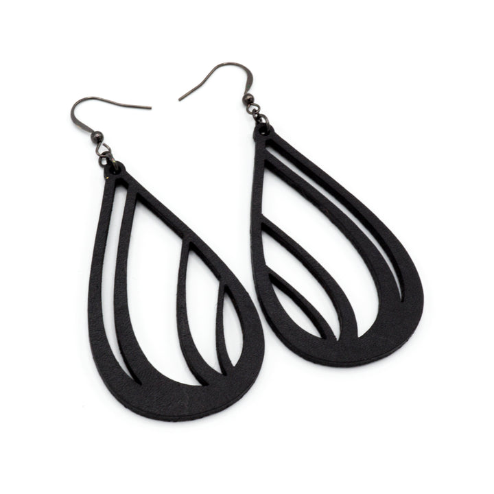 Drop 03 [L] // Leather Earrings - Black - LIGHT RAZOR DESIGN STUDIO