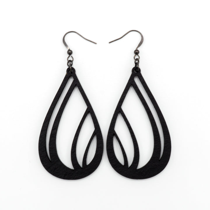 Drop 03 [L] // Leather Earrings - Black - LIGHT RAZOR DESIGN STUDIO