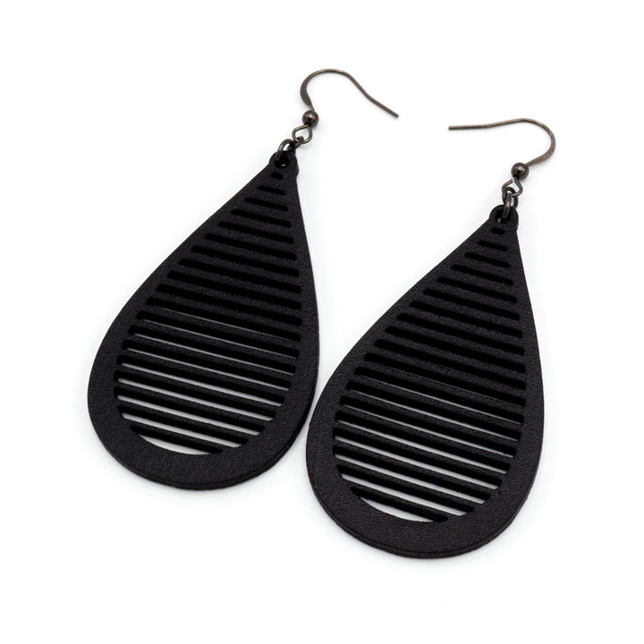Drop 04 [L] // Leather Earrings - Black - LIGHT RAZOR DESIGN STUDIO