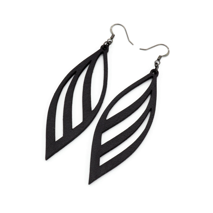 Petal 01 [L] // Leather Earrings - Black - LIGHT RAZOR DESIGN STUDIO