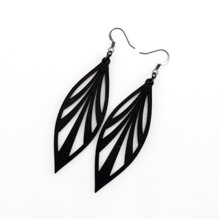 Petal 03 [L] // Leather Earrings - Black - LIGHT RAZOR DESIGN STUDIO