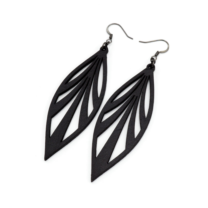 Petal 03 [L] // Leather Earrings - Black - LIGHT RAZOR DESIGN STUDIO