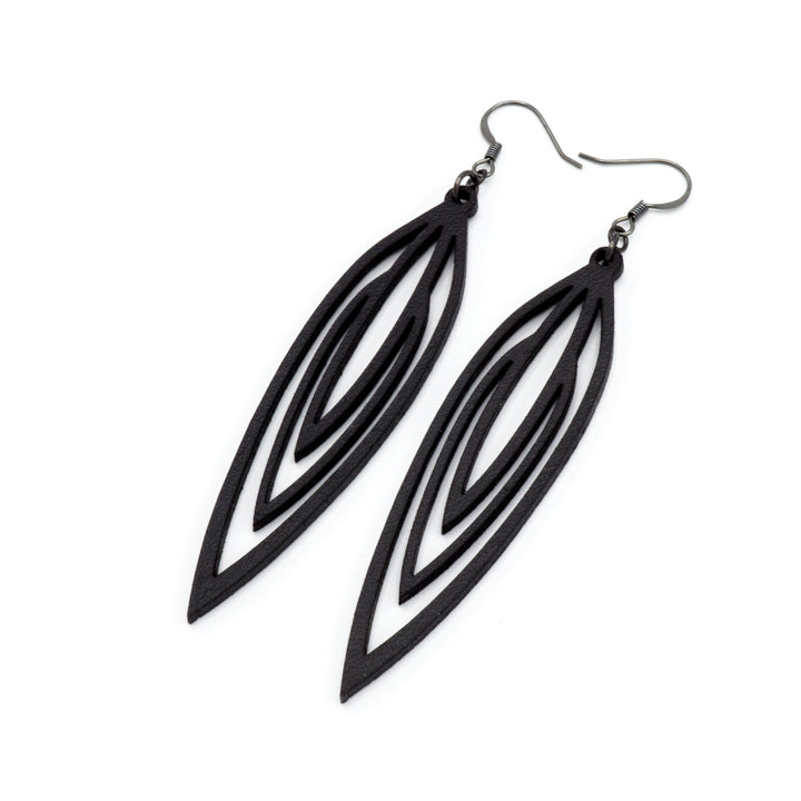 Totem 01 [L] // Leather Earrings - Black - LIGHT RAZOR DESIGN STUDIO