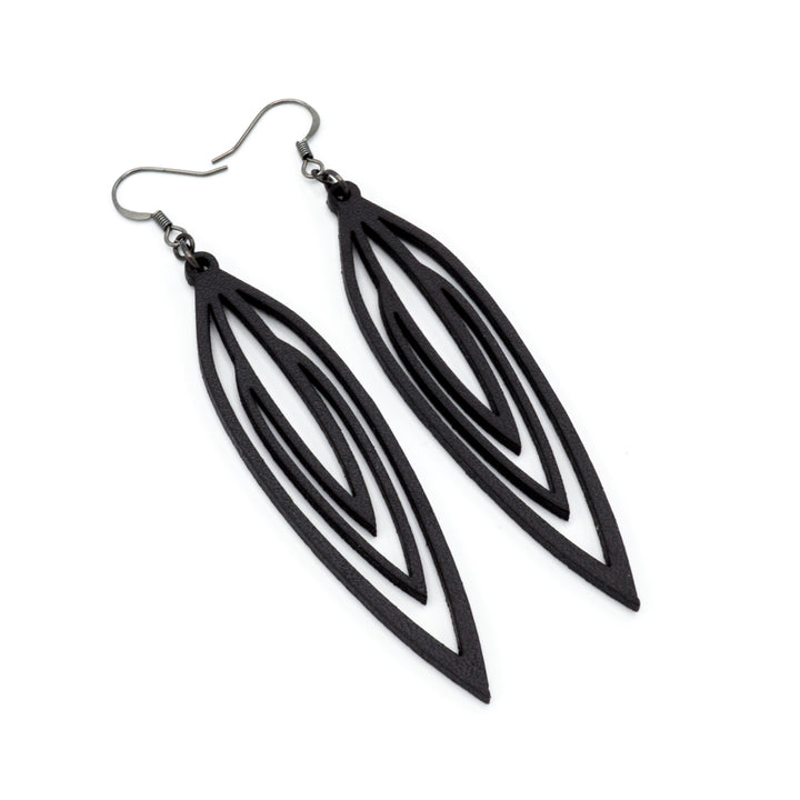 Totem 01 [L] // Leather Earrings - Black - LIGHT RAZOR DESIGN STUDIO